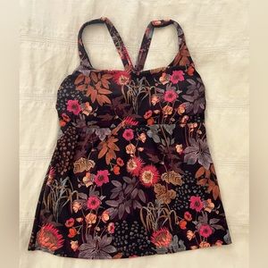 NWT Title Nine Amazonia print wireless X-back tankini